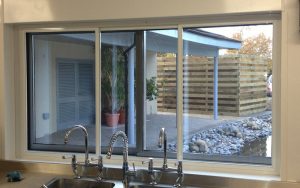 horizontal slider window