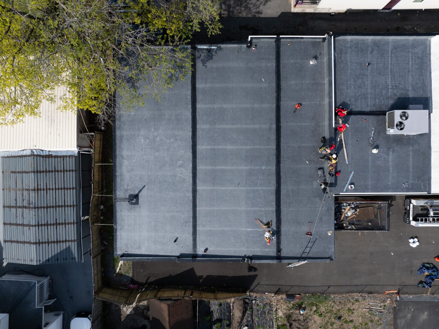 EPDM roofing installation on commercial building in Chatham NY
