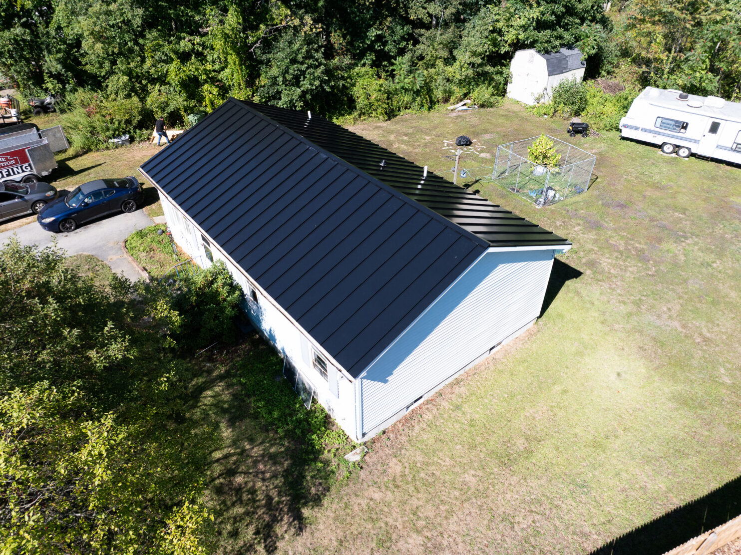 Metal roof on home in Albany NY showing snow shedding performance